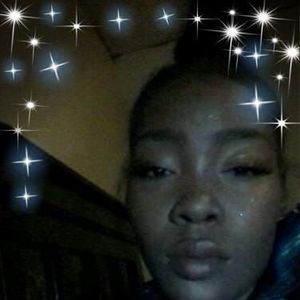 Meet your Posher, Candice